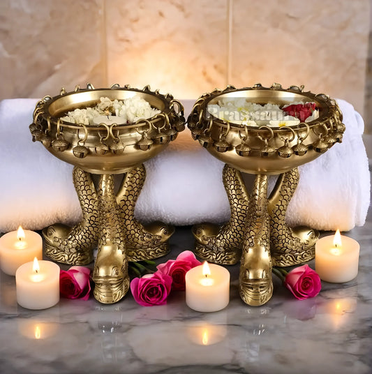 Brassaura™ Pure Brass Vastu Urli with Fish Legs – 4 kgs, 8 Inches Diameter – Prosperity & Positive Energy Home Decor