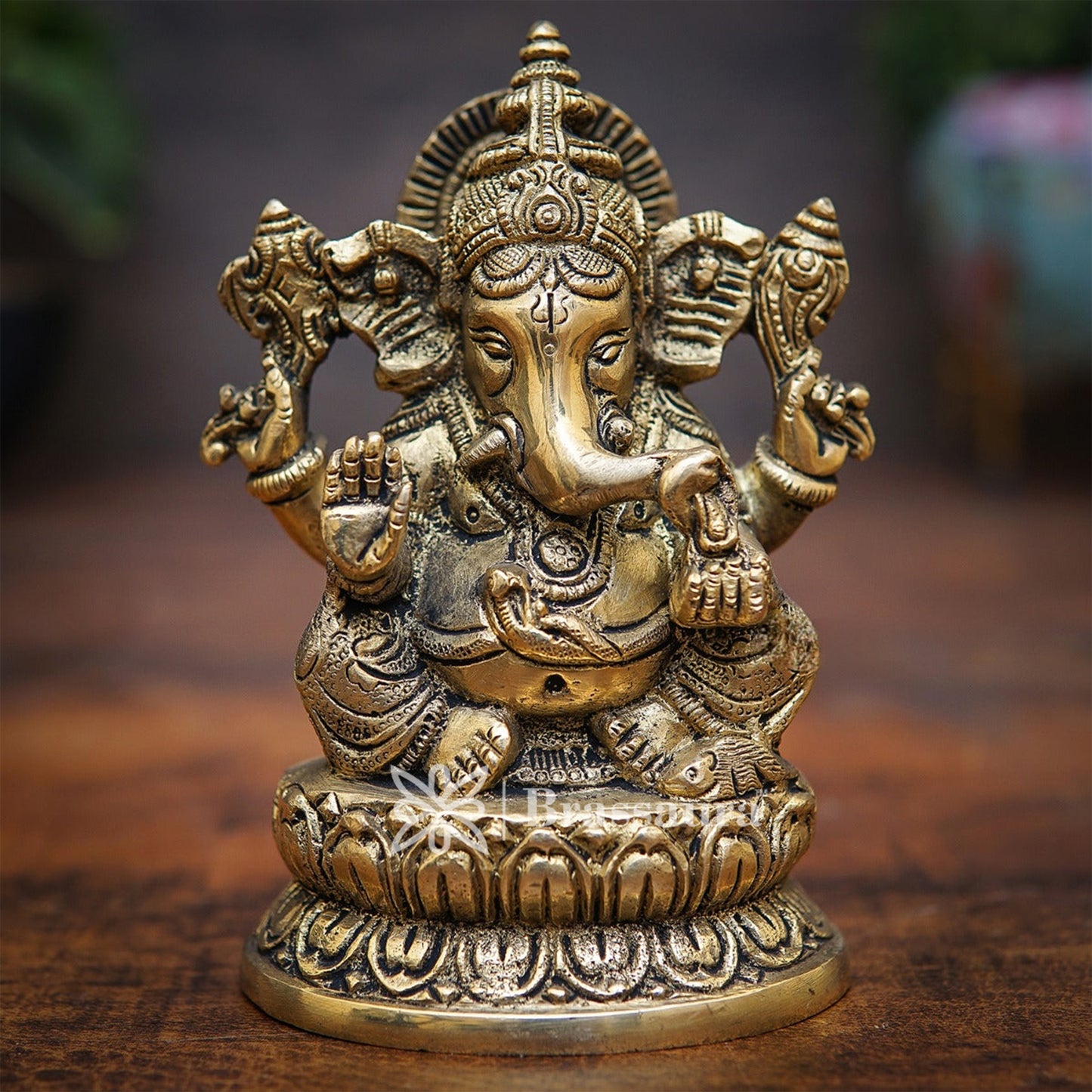 Brass Ganesha Statue For Home Decor And Gift Item Weight 1 Kg And Height 5 Inches