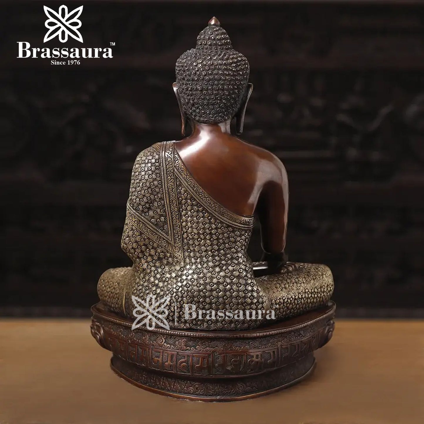Brass Buddha For Home Décor And Gift Items Weight 23.57 Kg And Height 22 Inch