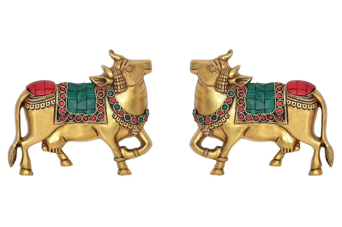 Brassaura® Brass Kamdhenu Cow Wall Hanging with Lotus | Height 5 Inches