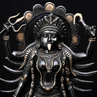 ब्रासोरा® वृंदावन वेणुगोपाल कृष्ण पीतल की प्रतिमा मोर के साथ | एंटीक नीला और सुनहरा रंग | ऊँचाई 20 इंच