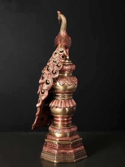 ब्रासॉरा® ब्रास मोर सजावटी प्रतिमा 24 कैरेट रोज़ गोल्ड फिनिश के साथ | शुद्ध पीतल | ऊंचाई 19.5 इंच और वज़न 8.25 किलोग्राम