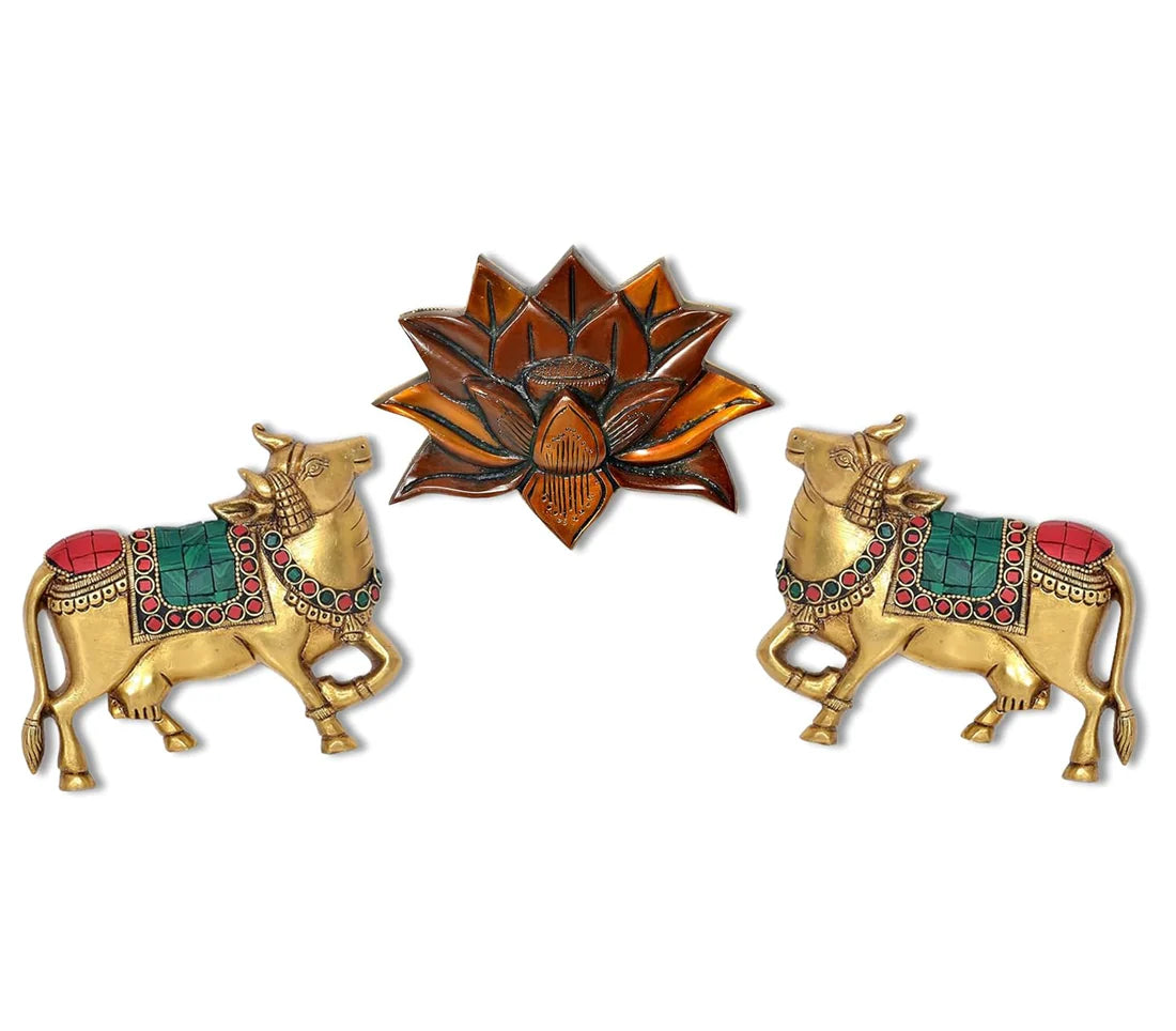 Brassaura® Brass Kamdhenu Cow Wall Hanging with Lotus | Height 5 Inches