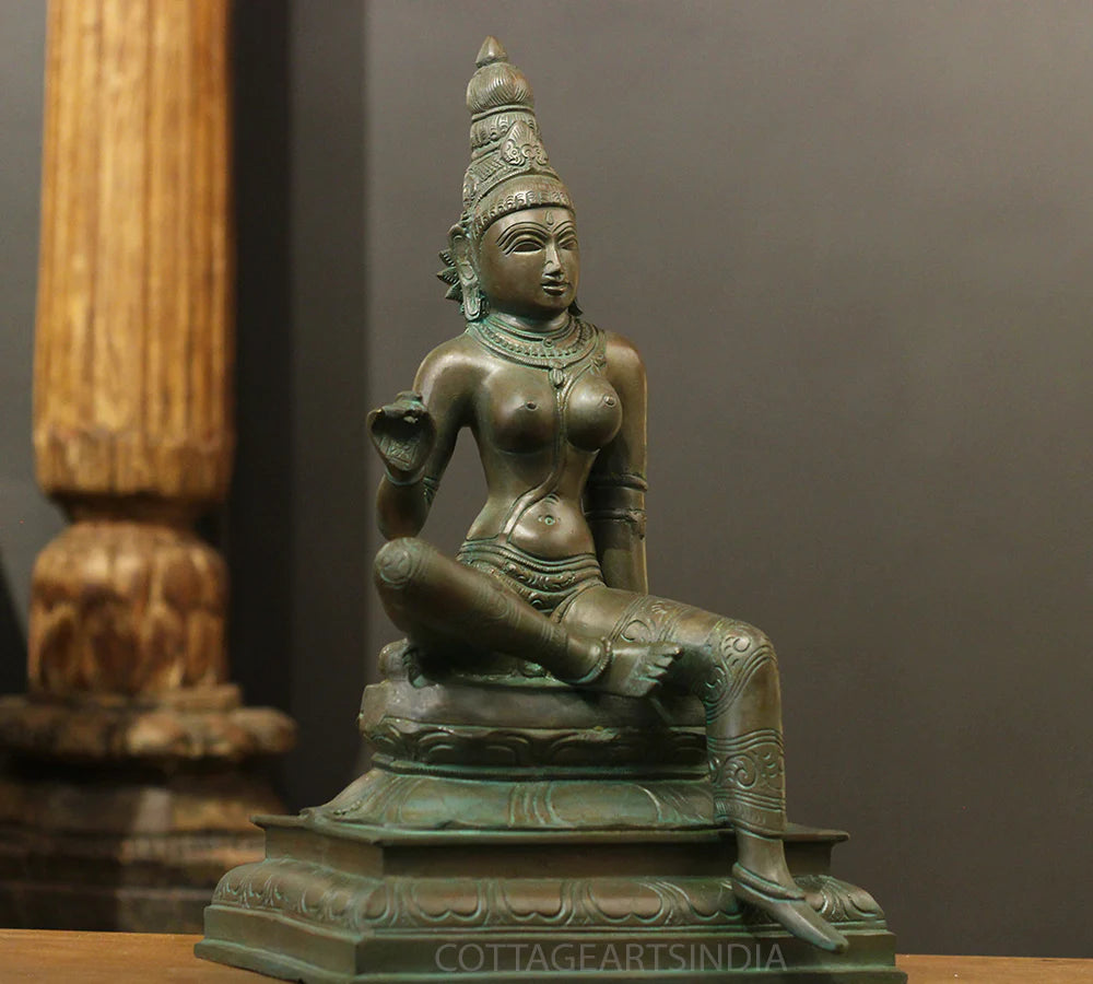 ब्रासोरा® वृंदावन वेणुगोपाल कृष्ण पीतल की प्रतिमा मोर के साथ | एंटीक नीला और सुनहरा रंग | ऊँचाई 20 इंच