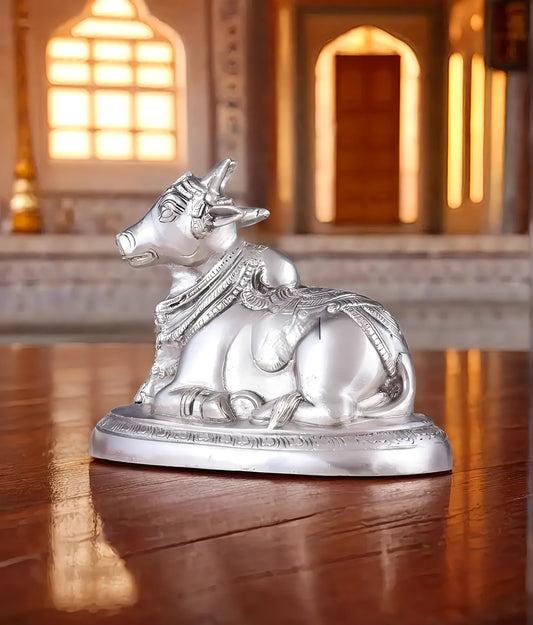 Brassaura™ Brass Superfine Nandi Bull Idol – Height 4.5" & Weight 1.5 Kgs | Sacred Home & Temple Décor