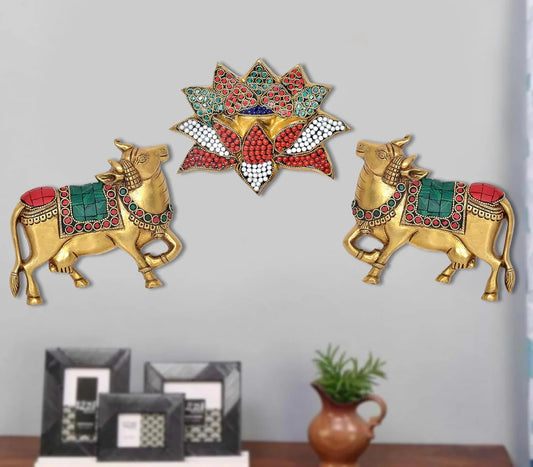 Brassaura® Brass Kamdhenu Cow Wall Hanging with Lotus | Height 5 Inches
