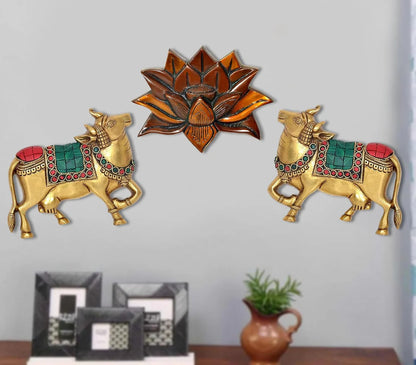Brassaura® Brass Kamdhenu Cow Wall Hanging with Lotus | Height 5 Inches