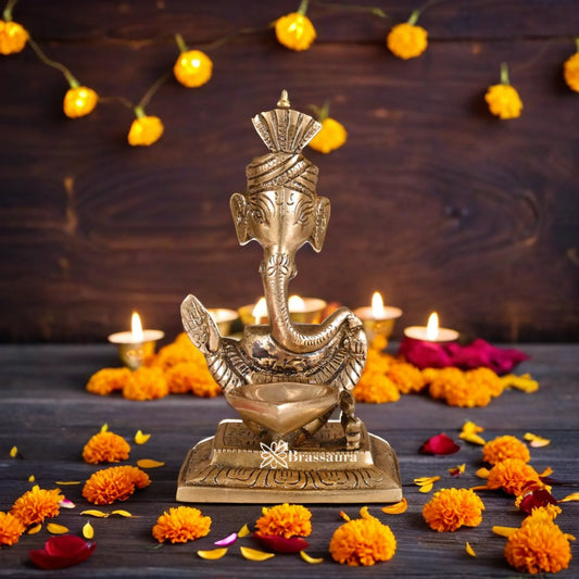 Brass Ganesha Statue Weight .94 Kg & Height 5.5 Inch