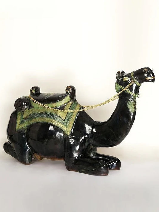 Brassaura® Brass Sitting Camel Sculpture | Height 37 Inches