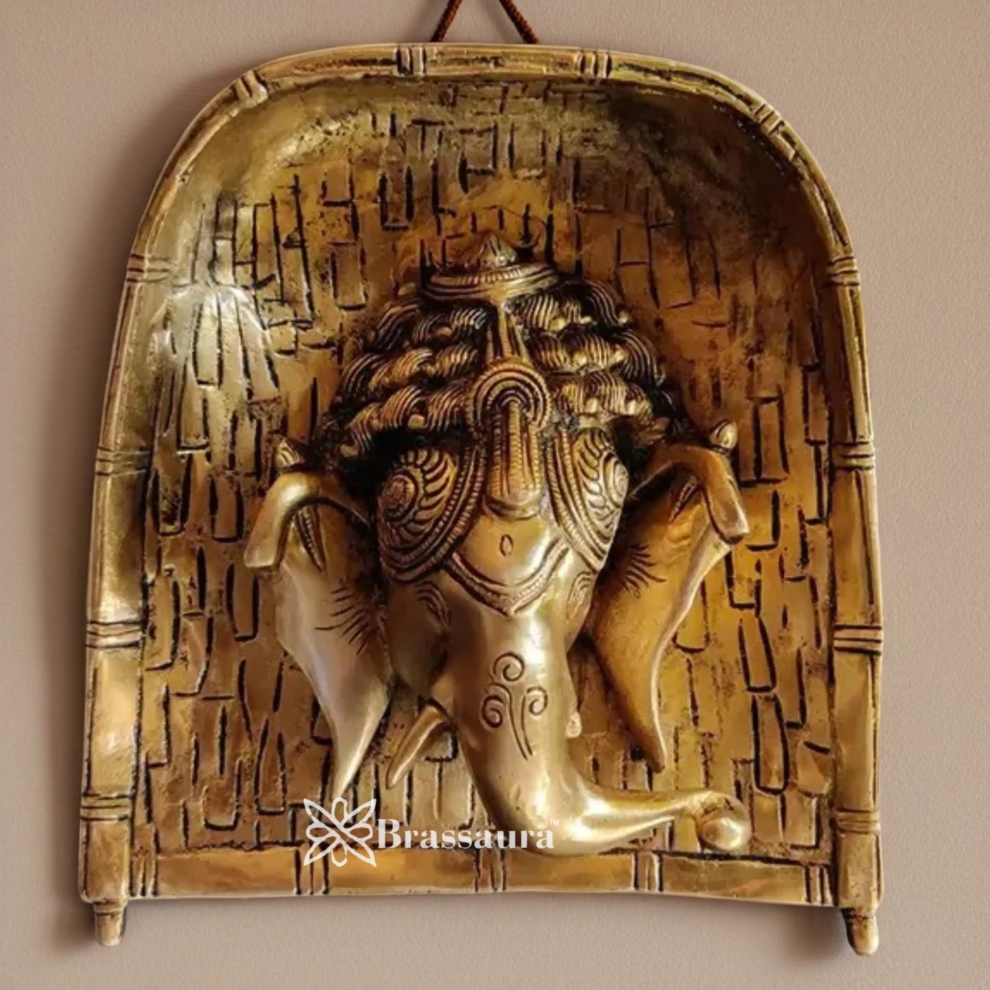 Brassaura™ Brass Ganesha Wall Hanging – Height 6.5 Inches & Weight 2 Kgs | Spiritual Home Décor