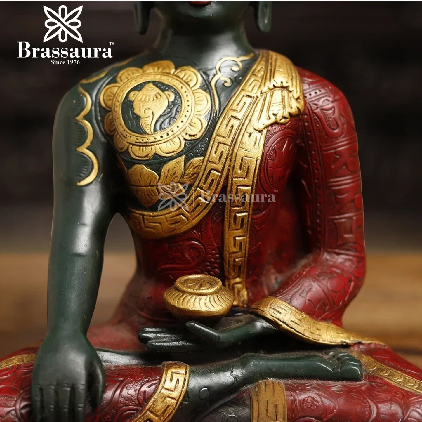 Brass Buddha For Home And Décor Weight 5.6 kg Height 12 Inch