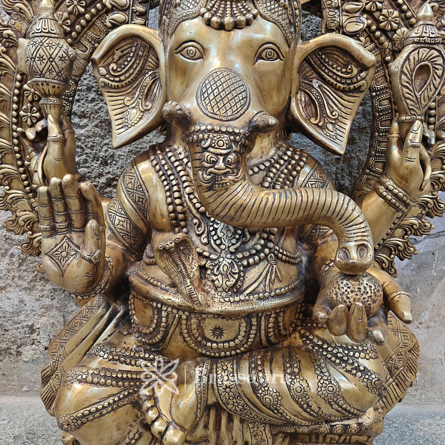Brassaura™ Brass Big Ring Ganesha Statue for Home and Decor | Weight 130 Kgs | Height 50 Inches