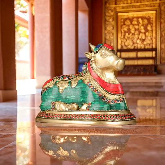 Brassaura™ Pure Brass Nandi Bull Idol – Height 7 Inches & Weight 3.5 Kgs | Handcrafted Devotional Decor