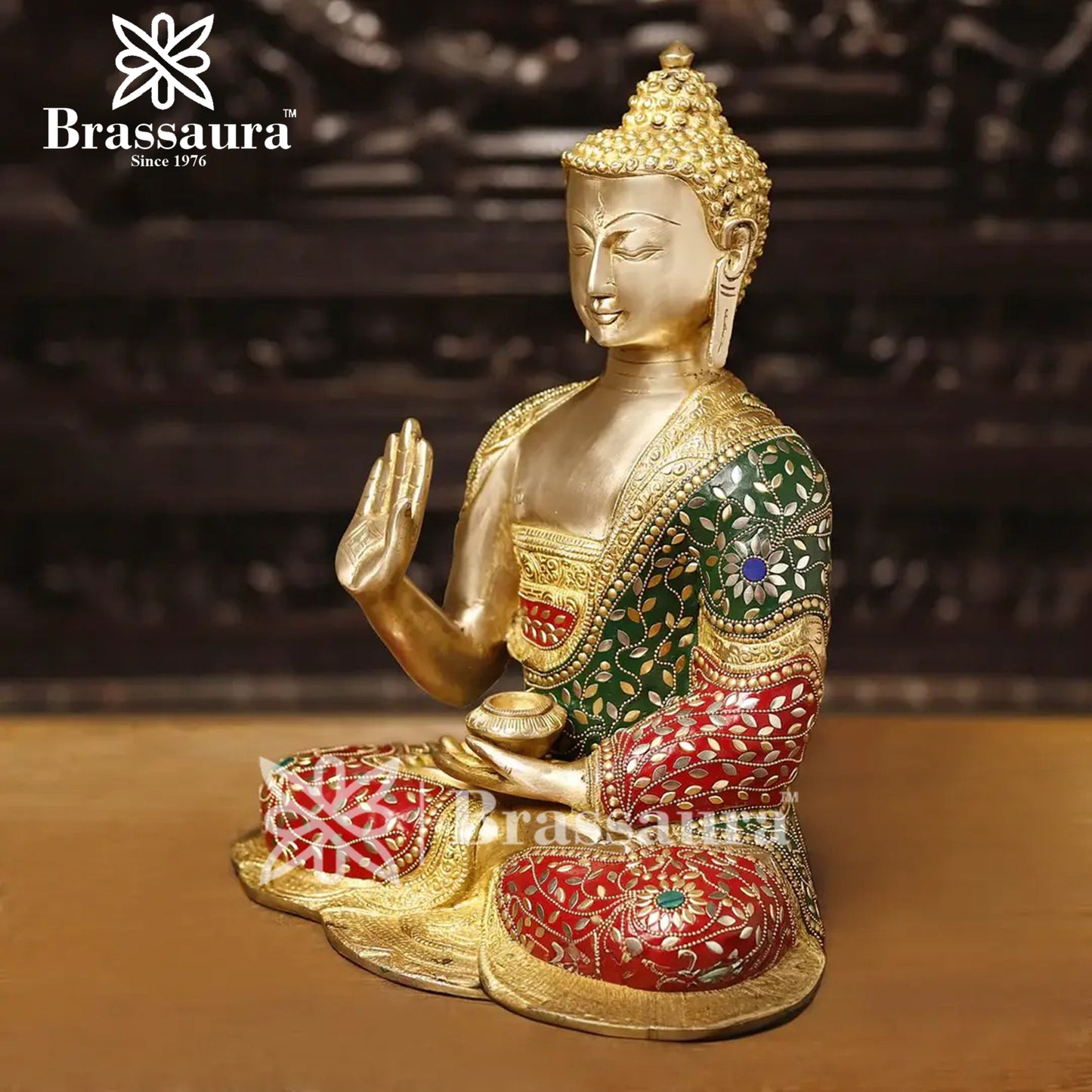 Brass Buddha For Home Décor And Gift Items Weight 15.95 Kg And Height 22.5 Inch