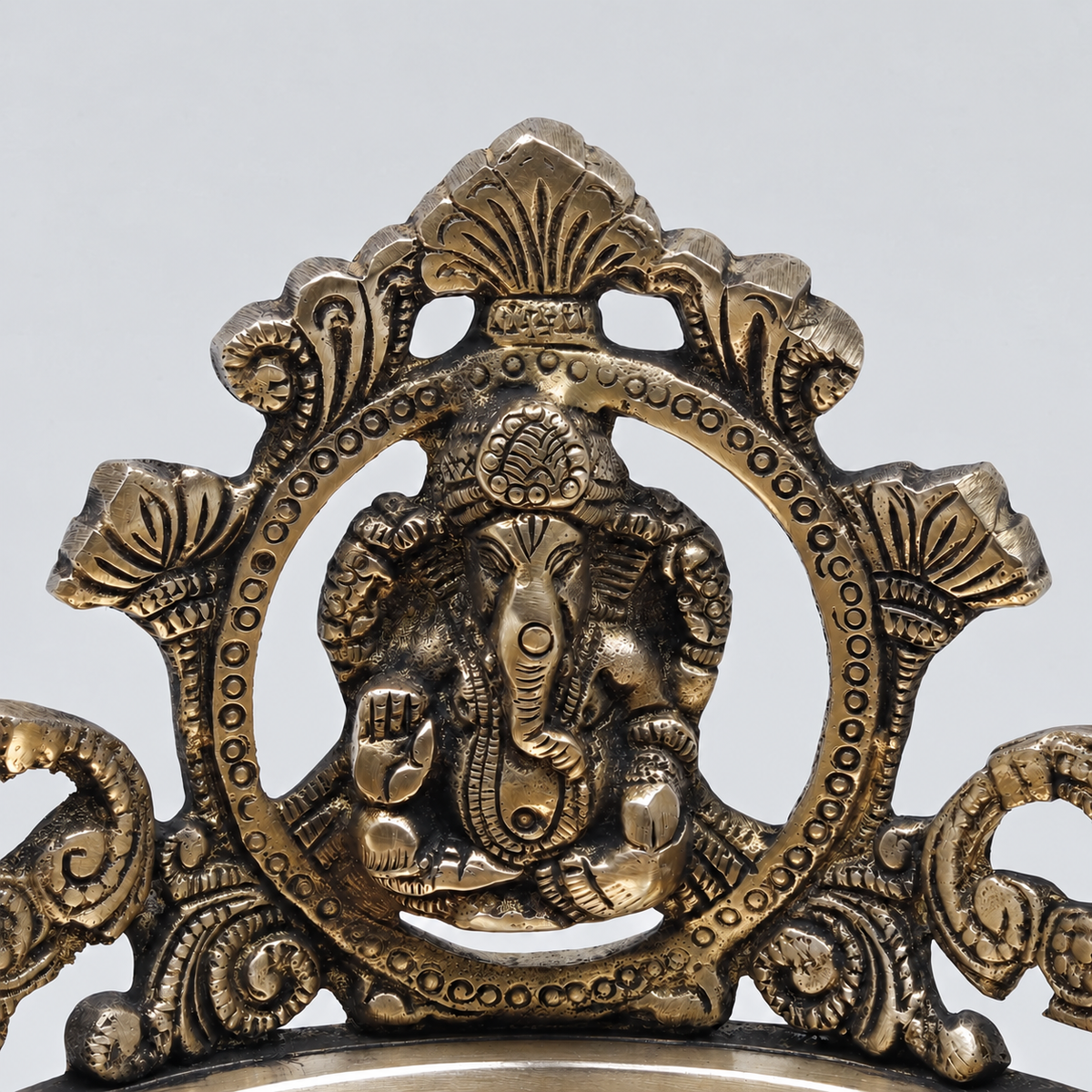 Brassaura® Ganesha Urli with Decorative Backrest and Antique Finish | Pure Superfine Brass Handcrafted Murti | Brass Statue for Home Temple, Pooja Room | Height 7.5 Inches | Weight 1.52 Kgs
