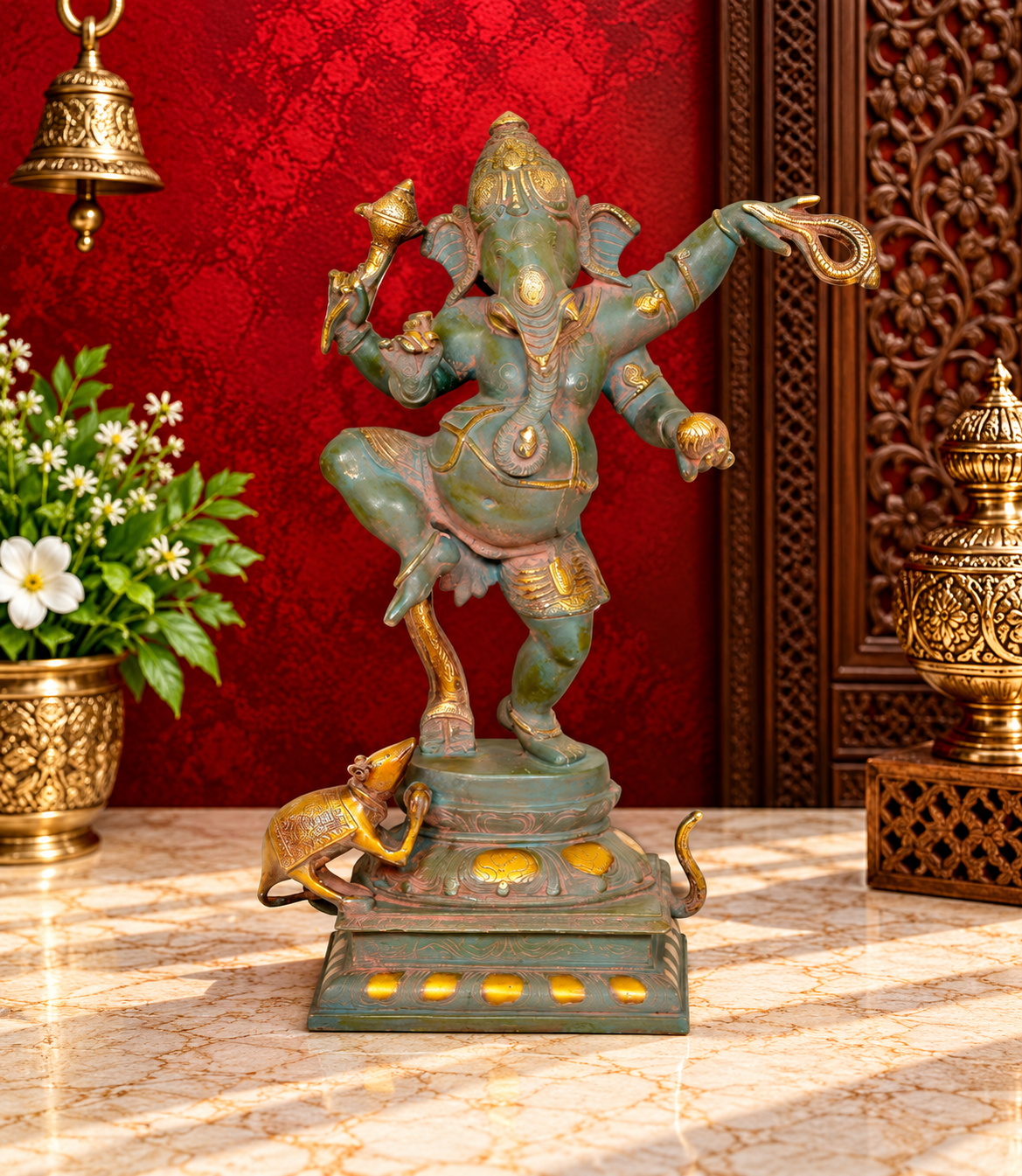 ब्रासोरा® वृंदावन वेणुगोपाल कृष्ण पीतल की प्रतिमा मोर के साथ | एंटीक नीला और सुनहरा रंग | ऊँचाई 20 इंच