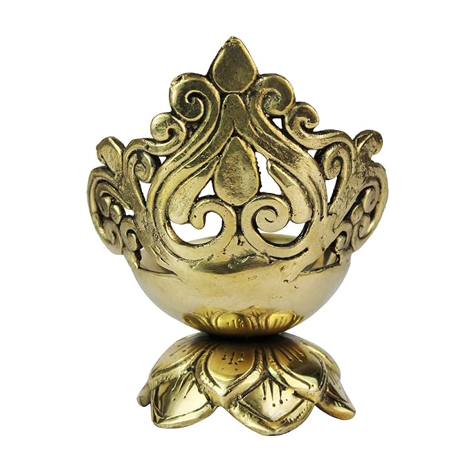 BrassAura brass Ethnic Carved Floral Design 5 Inches Brass Diya for Home Temple Decorative Showpiece - 12.7 cm  (Brass, Gold)