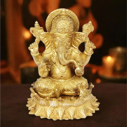 Brassaura™ Brass Ganesha Murti for Home and Decor Brass Ganesh Bhagwan Statue for Pooja Ganesha Idols for Home Entrace Decor Decoration Weight 1.5 Kg Height 20 cm