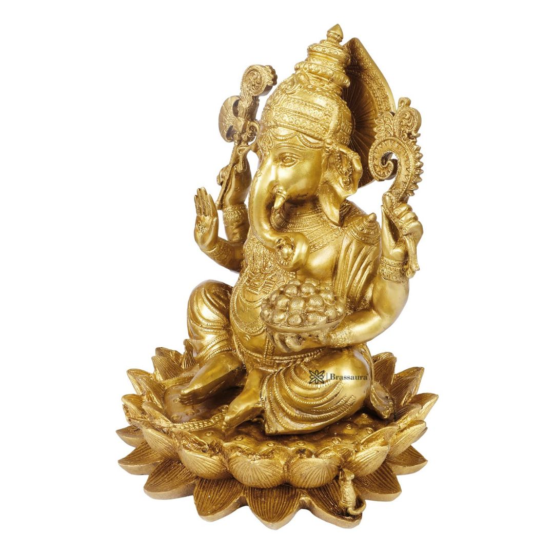 Brass Ganesha Statue For Home Decor Weight 8.5 Kg And Height 15 Cm