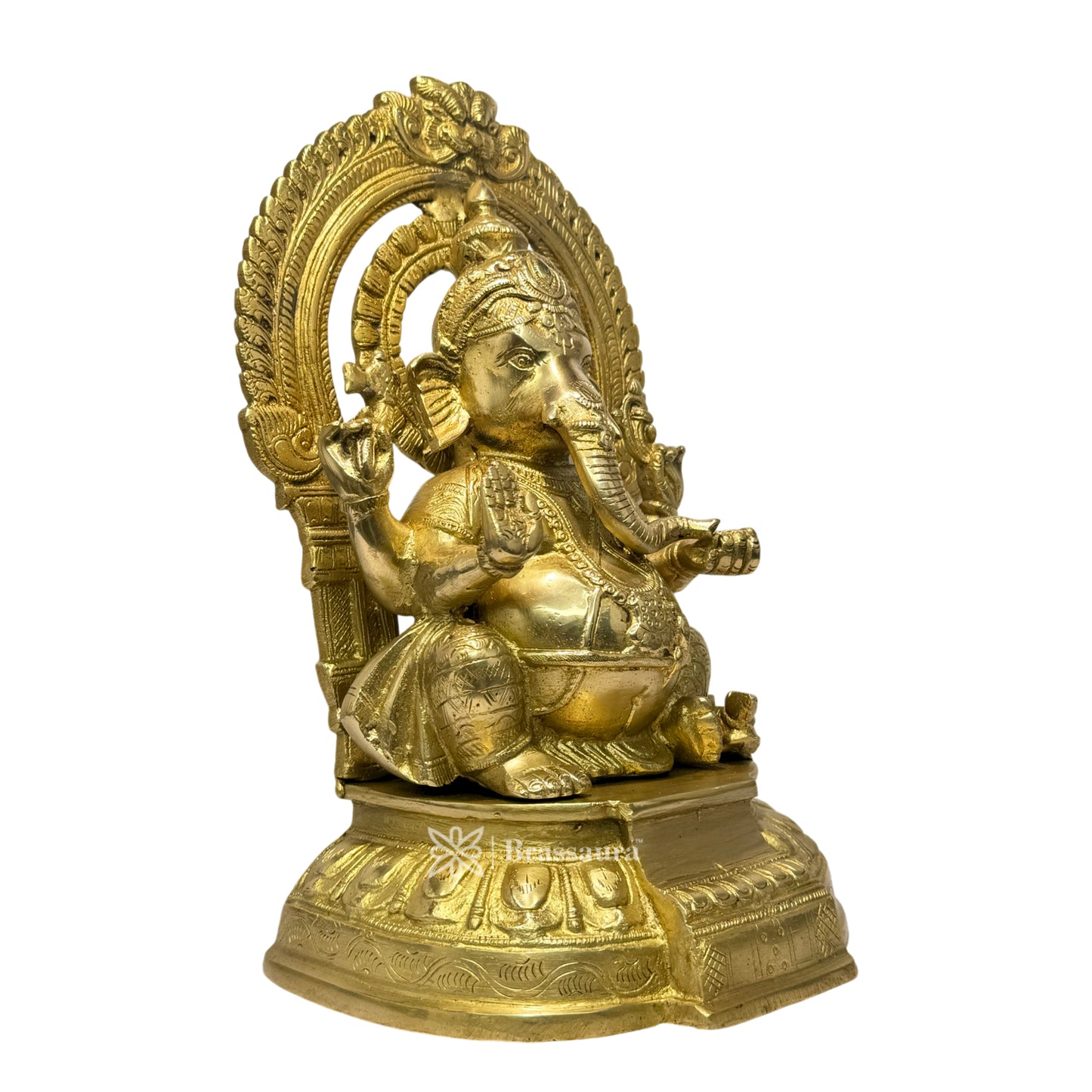 BrassAura Ganesha Sitting on Singhasan Idol Ganesh Bhagwan Ganpati Murti Statue 5.3 Kg Decorative Showpiece - 30.5 cm  (Brass, Gold)