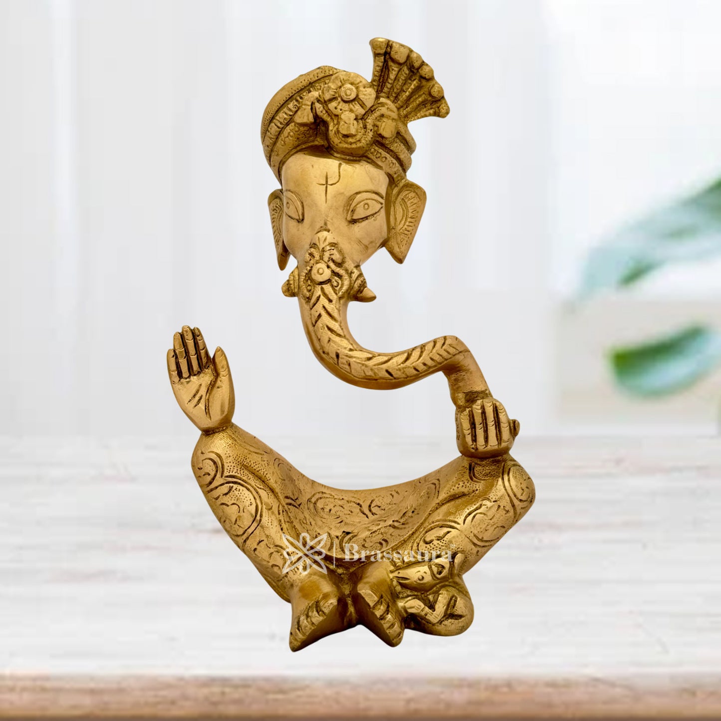 Brass Modern Ganesha Idol for Home and Decor Weight 3.3 Kg Height 25.5 cm