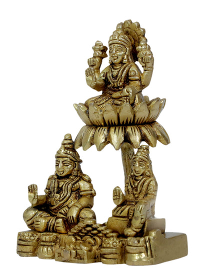 Brass Property Money Kuber Kunji for Gifts Item Weight 810 Gram Height 13 cm