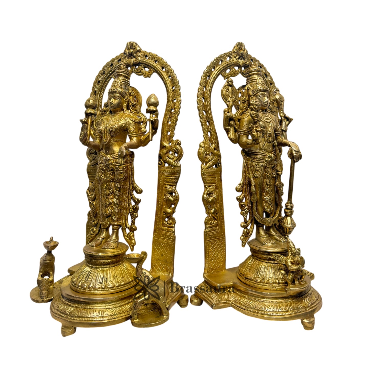 Brass Vishnu Laxmi Murti for Religious and Spirituality Home Decor and Gift Items Weight 12 Kg Height 18 cm