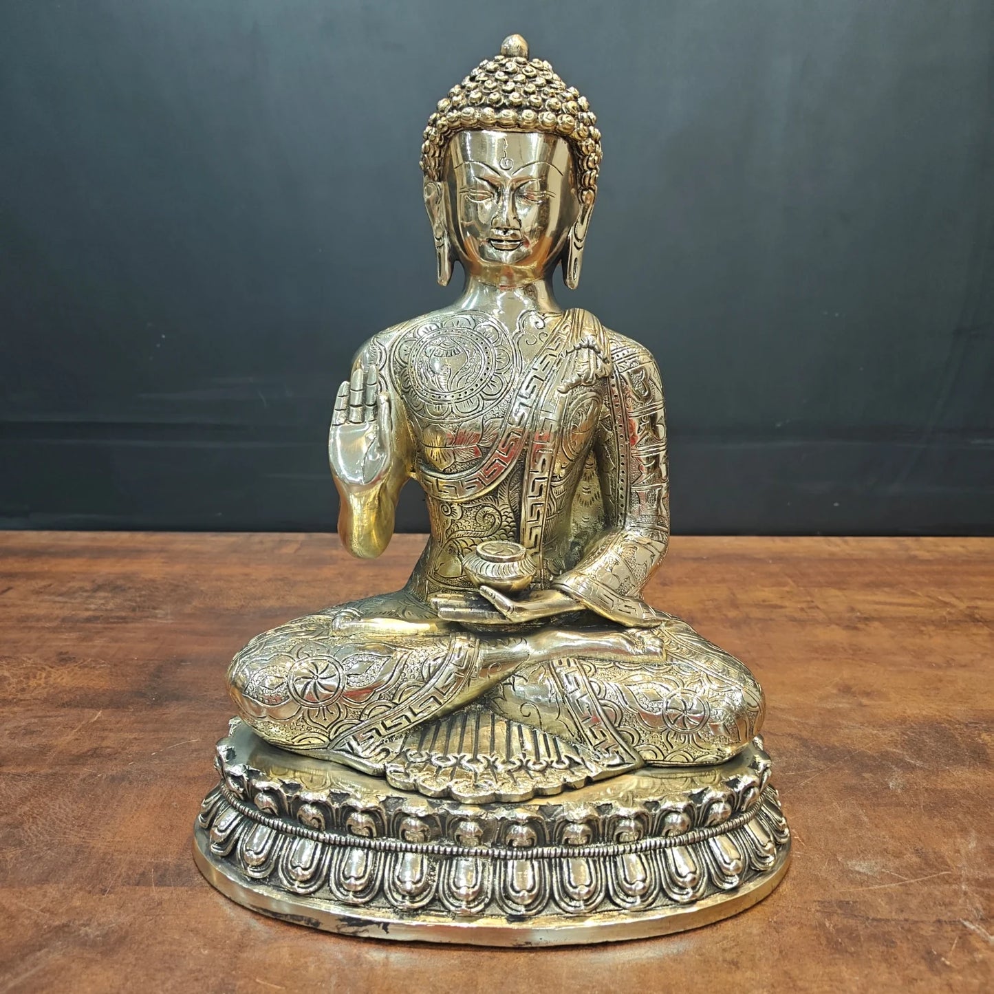 ब्रासोरा® वृंदावन वेणुगोपाल कृष्ण पीतल की प्रतिमा मोर के साथ | एंटीक नीला और सुनहरा रंग | ऊँचाई 20 इंच