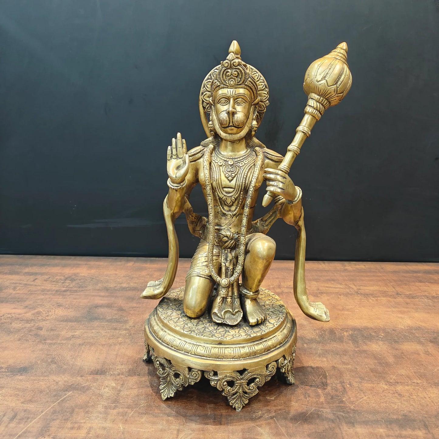 Brassaura® Brass Kneeling Hanuman Statue | Handcrafted Lord Hanuman Idol with Gada for Home Temple, Office & Spiritual Décor | 19 Inches | 15 Kg