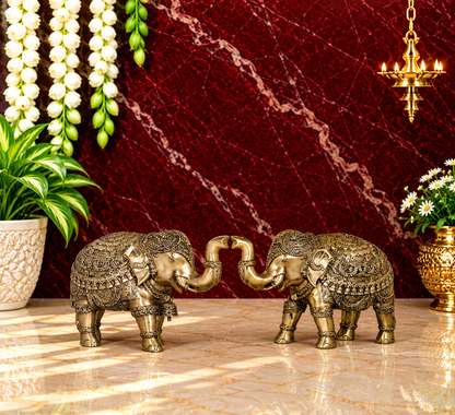 Brassaura® अलंकृत पीतल के हाथियों का शानदार जोड़ा | शुद्ध पीतल | ऊँचाई 14.5 इंच और वज़न 39.30 किलोग्राम