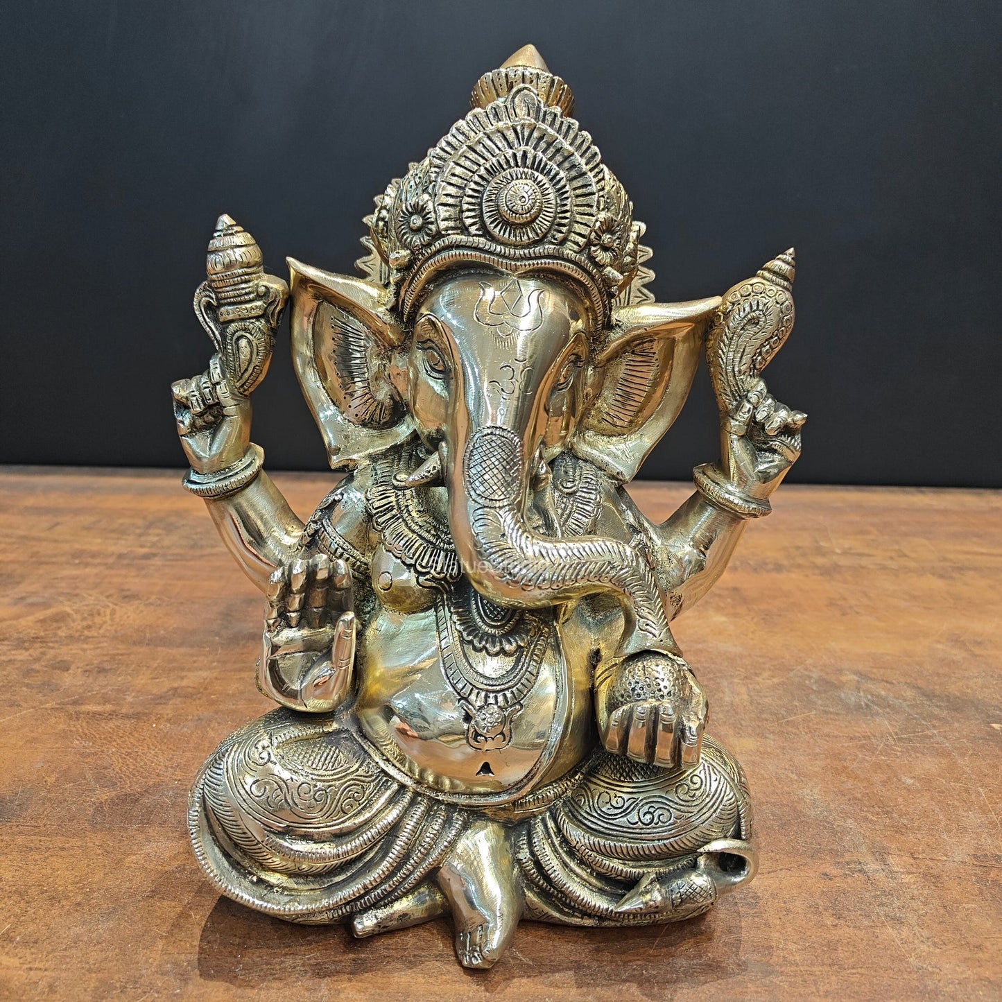 Brassaura® Lord Ganesha Brass Idol | Premium Solid Brass Ganpati Murti with Antique Finish | Handcrafted Hindu God Statue for Home Temple, Pooja Room & Spiritual Décor | Height 12 Inches | 9.2 Kg