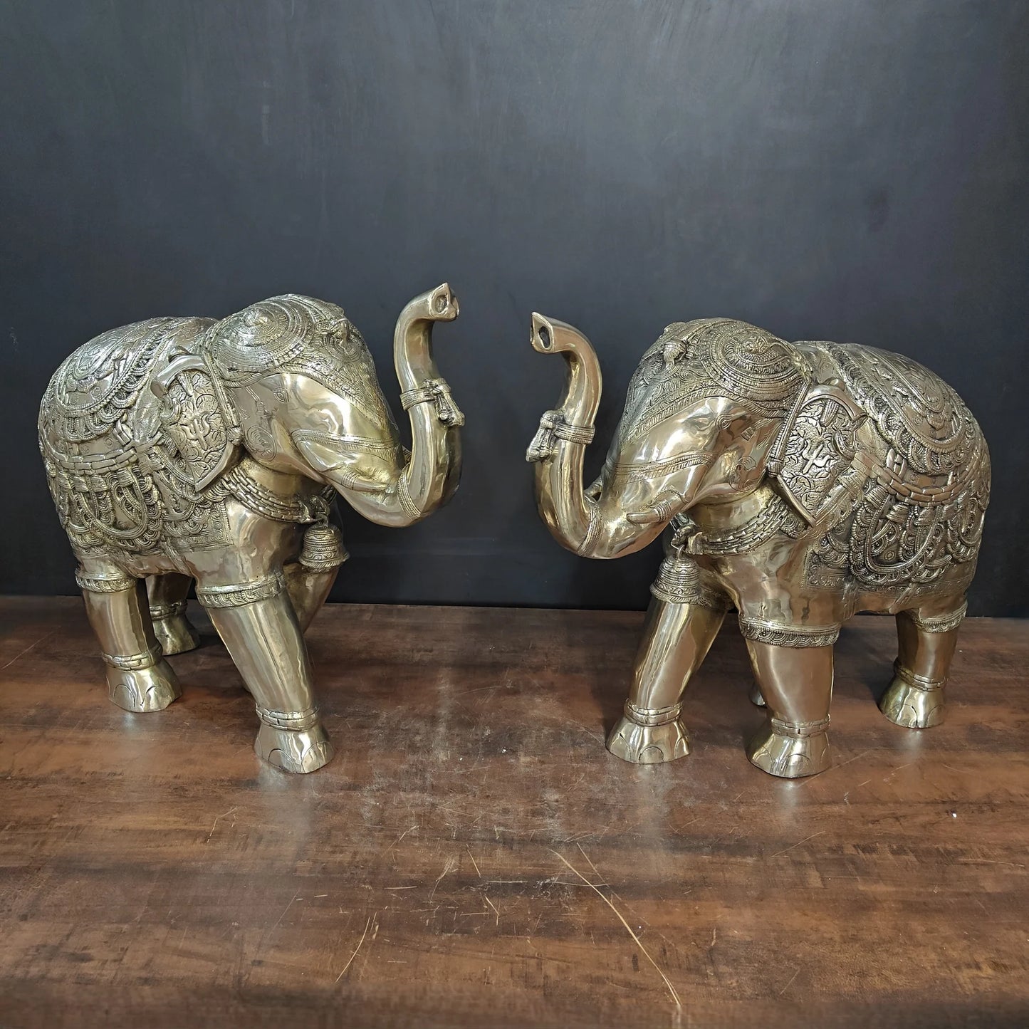 Brassaura® Pair of Decorative Brass Elephants | Symbol of Strength, Prosperity & Good Fortune | Height 22 Inches & Weight 70 Kgs
