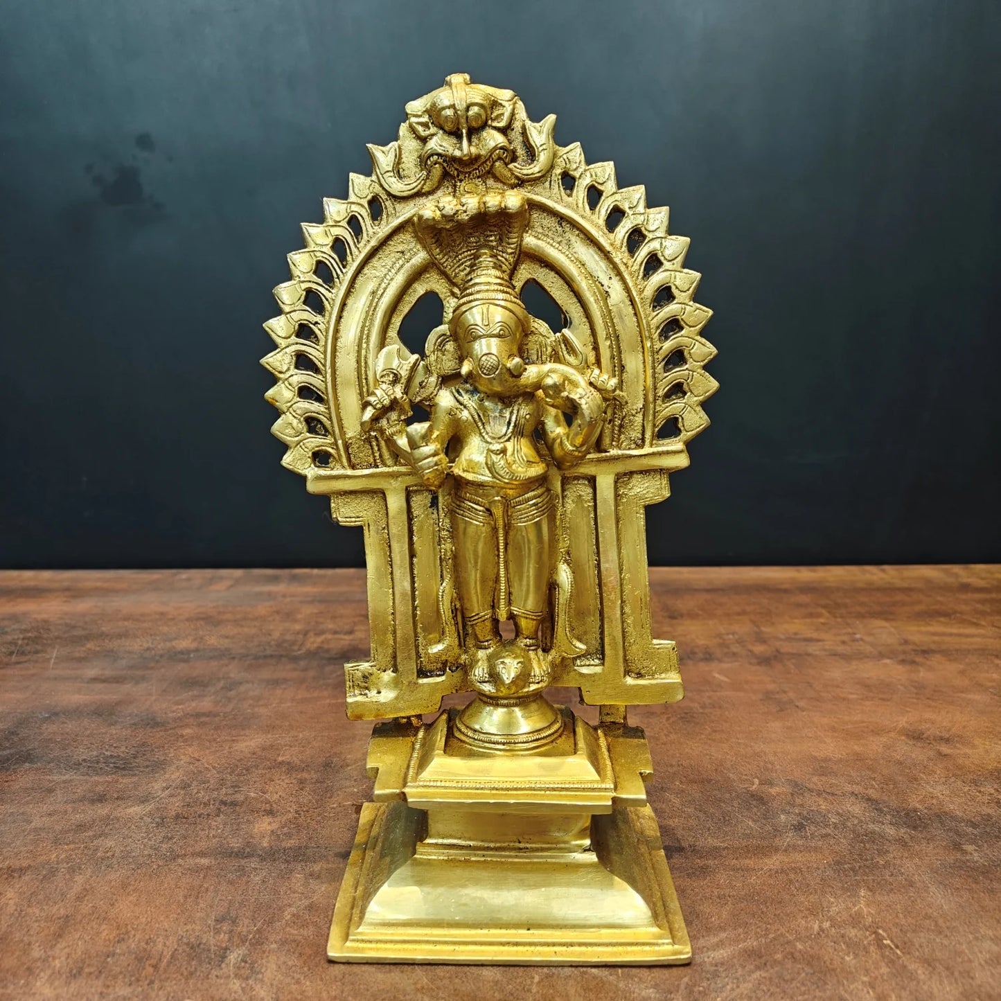 Brassaura® Brass Standing Ganesha Statue | Lord Ganpati Idol Under Sacred Arch | Handcrafted Brass Murti for Home Temple, Pooja Room & Spiritual Décor | 11 Inches | 3 Kg
