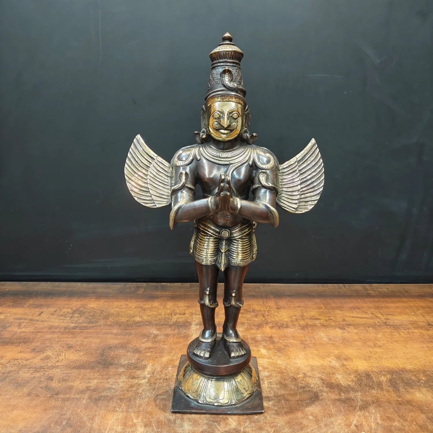 Brassaura® Brass Garuda Statue | Standing Garuda with Namaste Pose | Sacred Vishnu Vahana Idol for Home Temple, Pooja Room & Vastu Décor | Antique Finish | 23 Inch | 9.5 Kg
