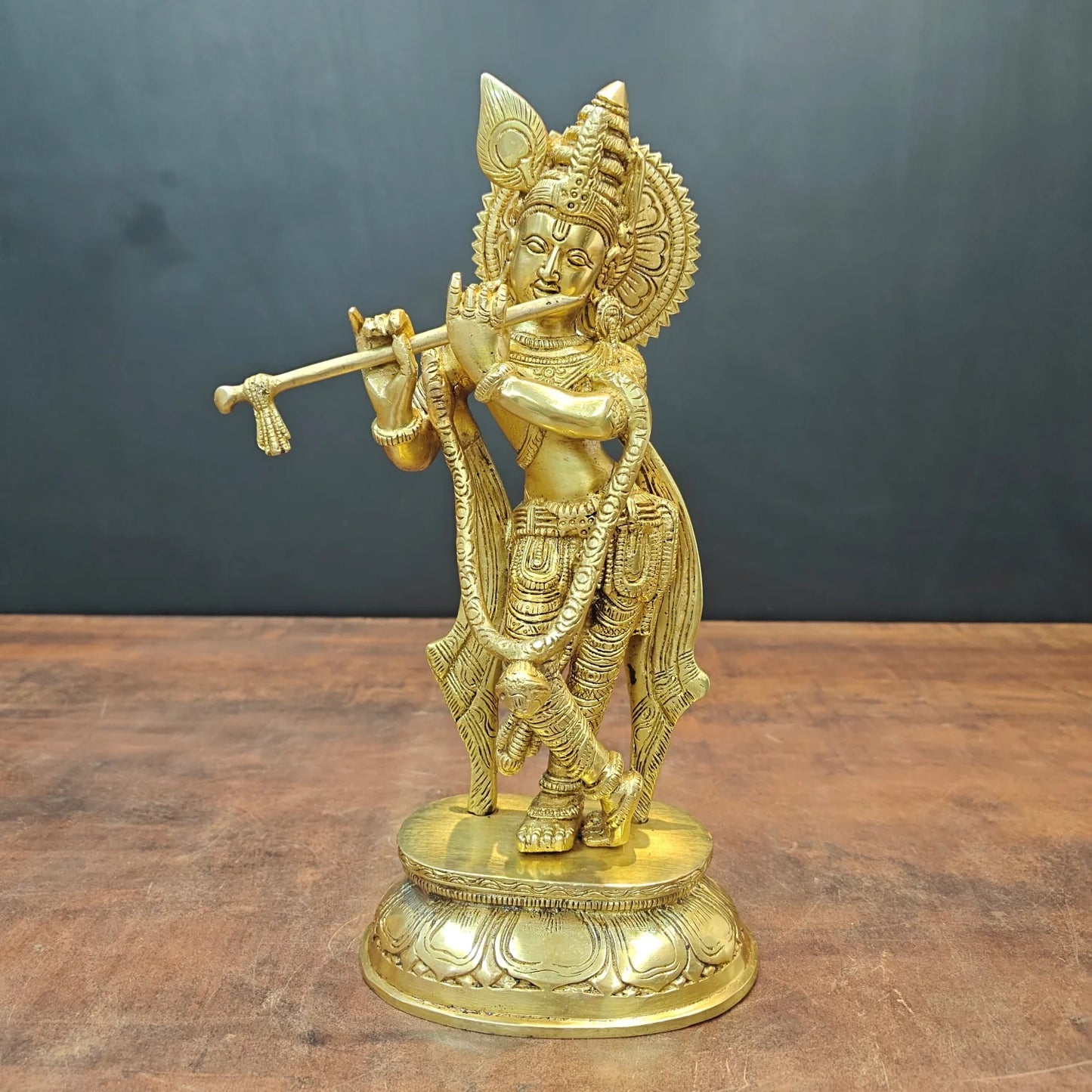 Brassaura® Brass Lord Krishna Playing Flute Statue | Traditional Standing Krishna Murti | Elegant Brass Sculpture for Home Temple, Décor & Spiritual Spaces | 11.5 Inches | 2.7 Kg