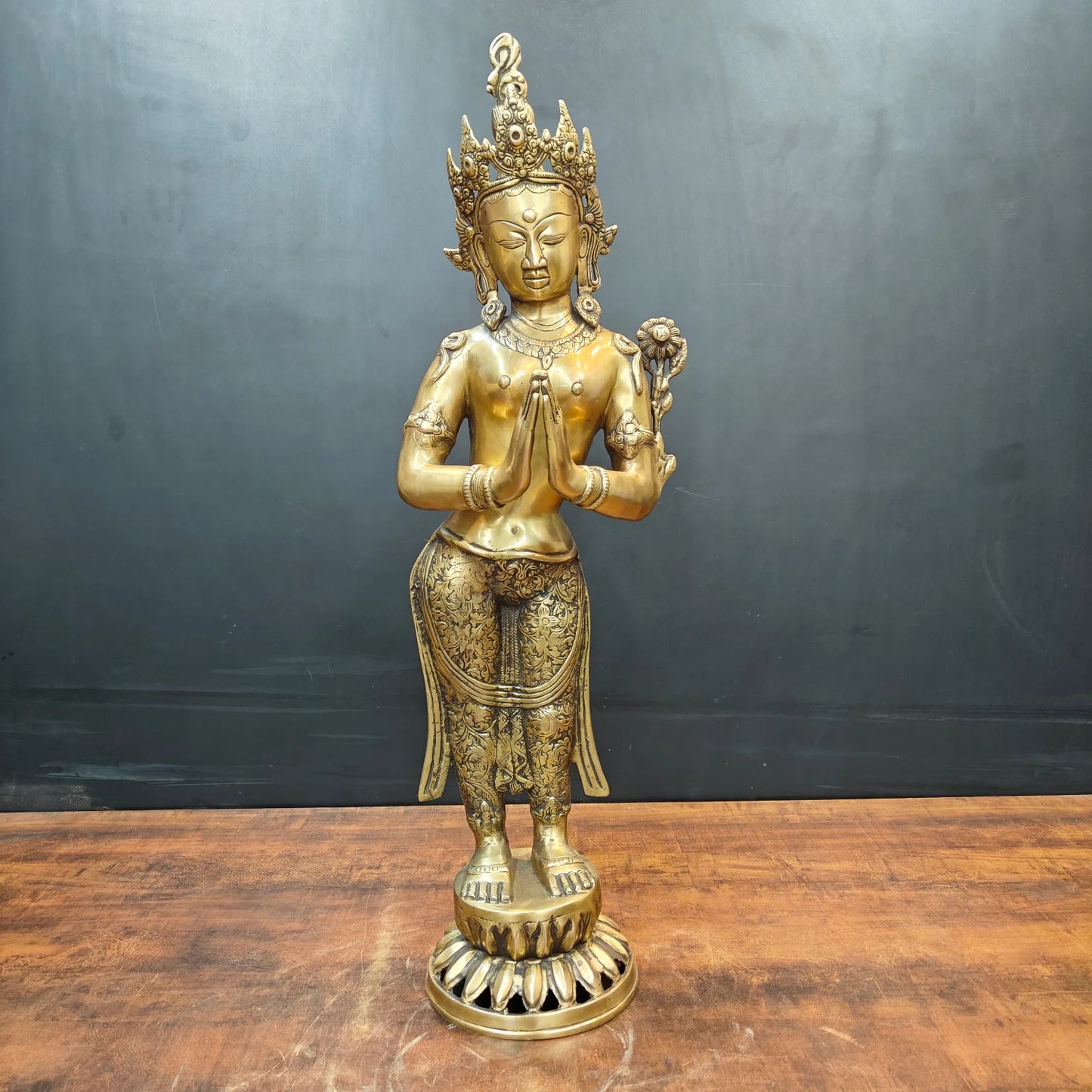 ब्रासोरा® वृंदावन वेणुगोपाल कृष्ण पीतल की प्रतिमा मोर के साथ | एंटीक नीला और सुनहरा रंग | ऊँचाई 20 इंच