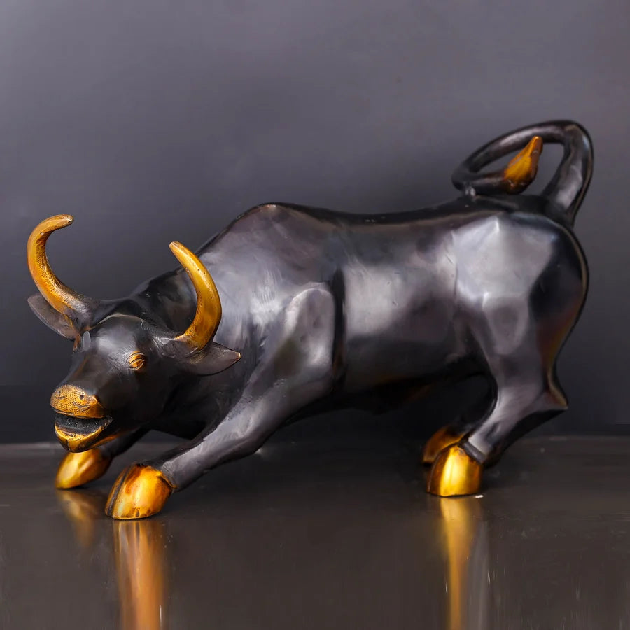 Brassaura® Charging Bull Sculpture with Black Patina Finish | Pure Superfine Brass Handcrafted Murti | Brass Statue for Home Temple, Pooja Room | Height 8 Inches | Weight 6 Kgs