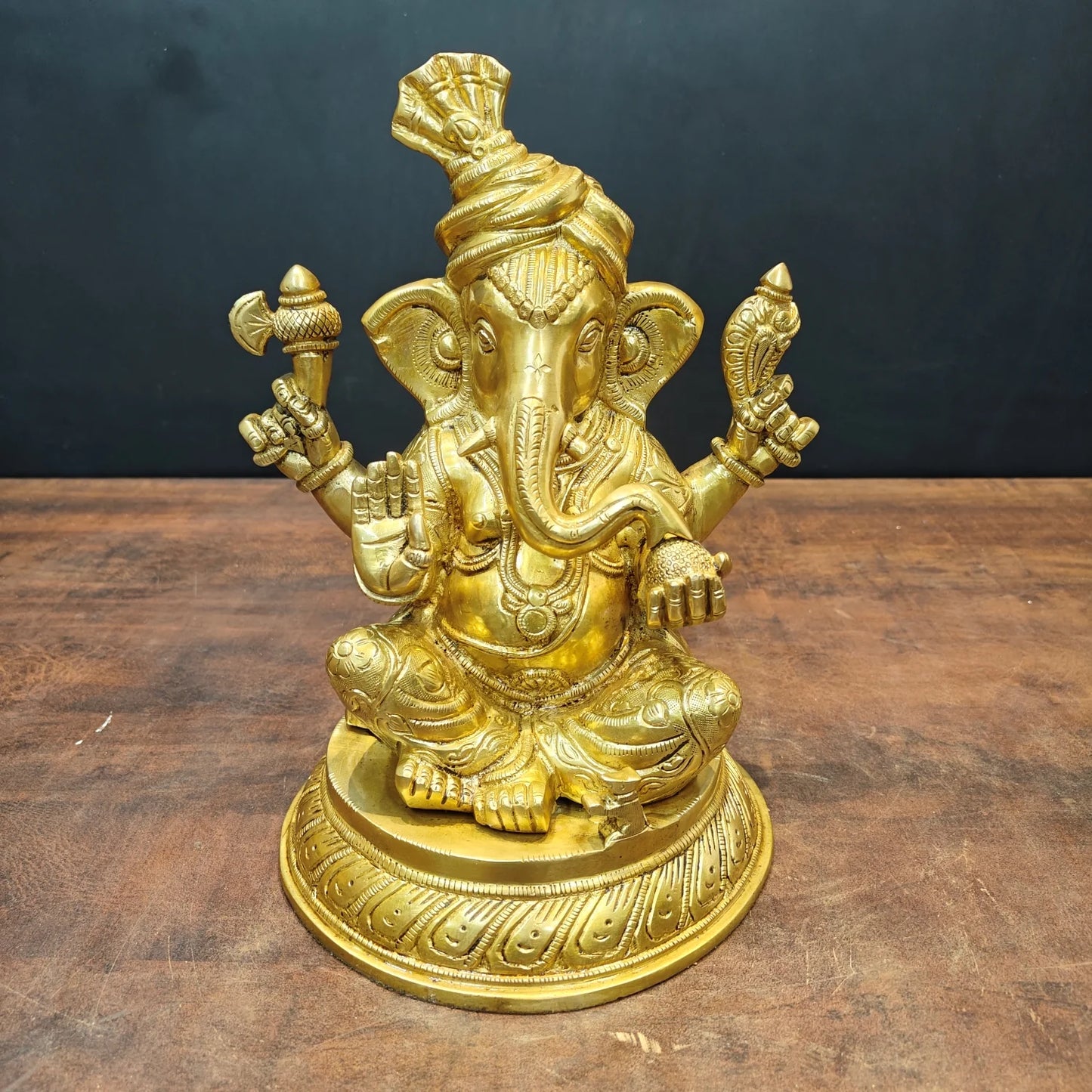 Brassaura® Brass Sitting Lord Ganesha Statue | Ganpati Bappa Idol for Home Temple, Pooja Room & Spiritual Décor | Handcrafted Brass Murti | 11 Inches | 7 Kg
