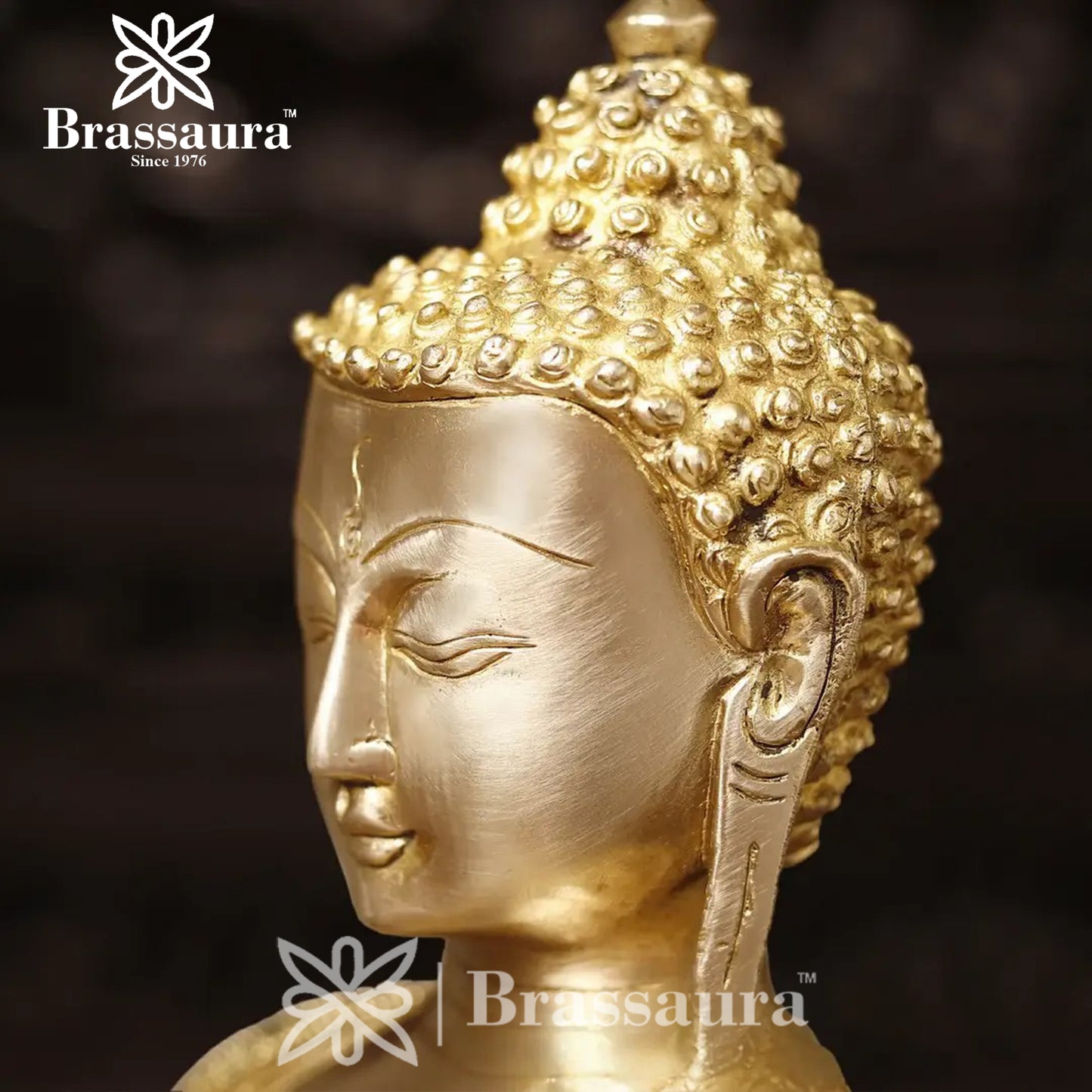 Brass Buddha For Home Décor And Gift Items Weight 15.95 Kg And Height 22.5 Inch