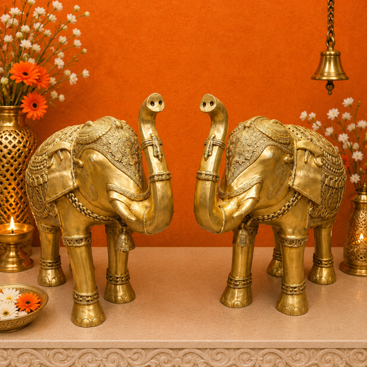 ब्रासोरा® वृंदावन वेणुगोपाल कृष्ण पीतल की प्रतिमा मोर के साथ | एंटीक नीला और सुनहरा रंग | ऊँचाई 20 इंच