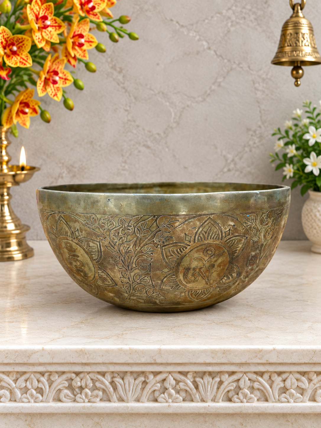 Brassaura® Tibetan Singing Bowl with Flower of Life & Om Engraving | Handcrafted Bronze Sound Healing Bowl for Meditation & Spiritual Practice