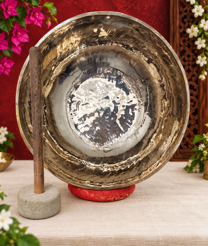 Brassaura® Large Hand-Hammered Tibetan Singing Bowl with Golden, Matt & Tiger Finish | Handcrafted Bell Metal Sound Healing Bowl | Sizes 14