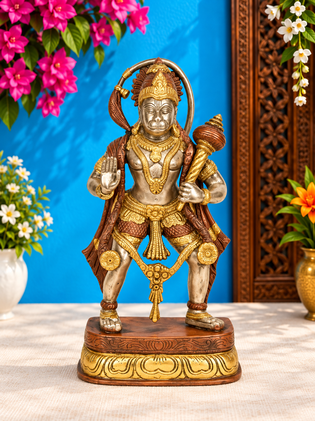 ब्रासुरा® एंटीक फिनिश हनुमान प्रतिमा | पीतल पर पट्टीना वर्क | ऊंचाई 11 इंच और वज़न 3.40 किलोग्राम