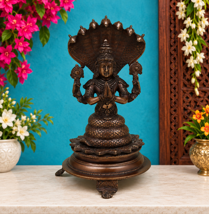 Brassaura® Handcrafted Brass Patanjali Statue with Copper Finish | 11 Inches Height | Symbol of Wisdom & Spiritual Growth
