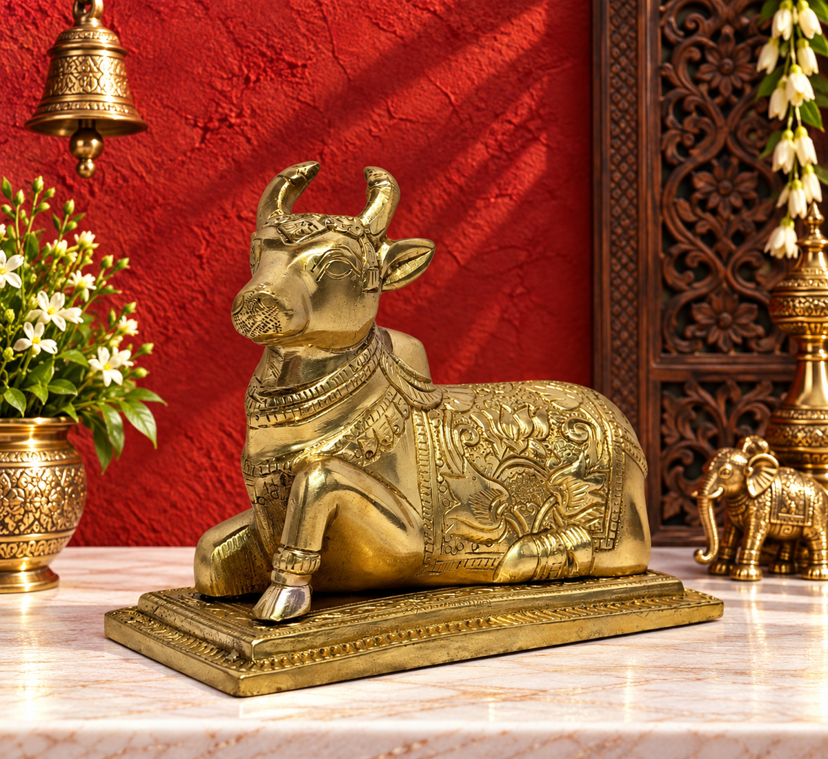 Brassaura® Brass Sitting Cow Statue | Handcrafted Decorative Showpiece | Height 5.5 Inches & Weight 1 Kg