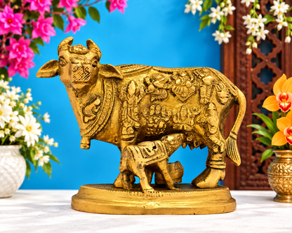 Brassaura® Brass Kamdhenu Cow & Calf Idol – Height 4 Inches & Weight 1 Kgs | Handcrafted Pooja Sculpture
