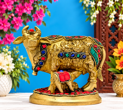Brassaura® Brass Gem Stone Work Kamdhenu Cow & Calf Idol – Height 4 Inches & Weight 1 Kgs | Meditation & Worship Space Accent