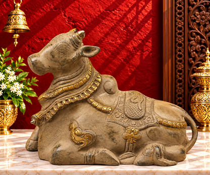 Brassaura® Brass Nandi Bull Statue | Handcrafted Sacred Nandi Maharaj Idol for Home Temple, Pooja & Spiritual Décor | Antique Green & Gold Finish | 7 Inches | 3.36 Kg