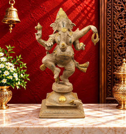 ब्रासोरा® वृंदावन वेणुगोपाल कृष्ण पीतल की प्रतिमा मोर के साथ | एंटीक नीला और सुनहरा रंग | ऊँचाई 20 इंच