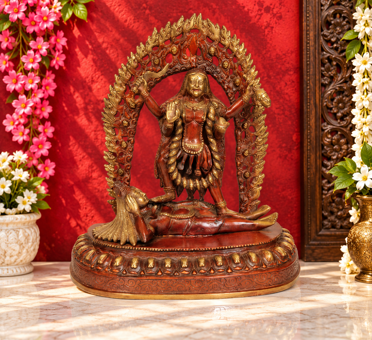 ब्रासौड़ा® शिव पर खड़ी महाकाली | एंटीक फ़िनिश पीतल की मूर्ति | ऊँचाई 32 इंच | वज़न: 5.80 किलोग्राम
